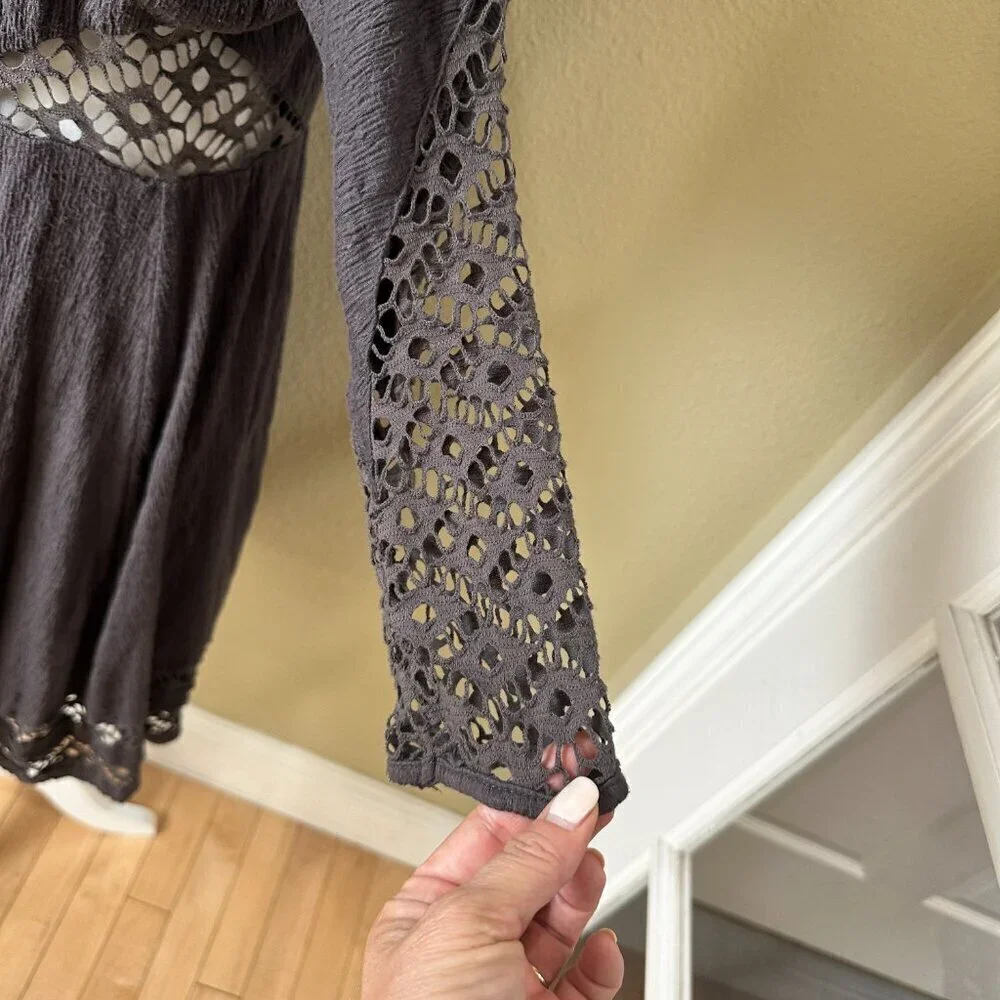 FREE PEOPLE Vintage Lace Cut Out Knit Dress Size Medium / Large Brown